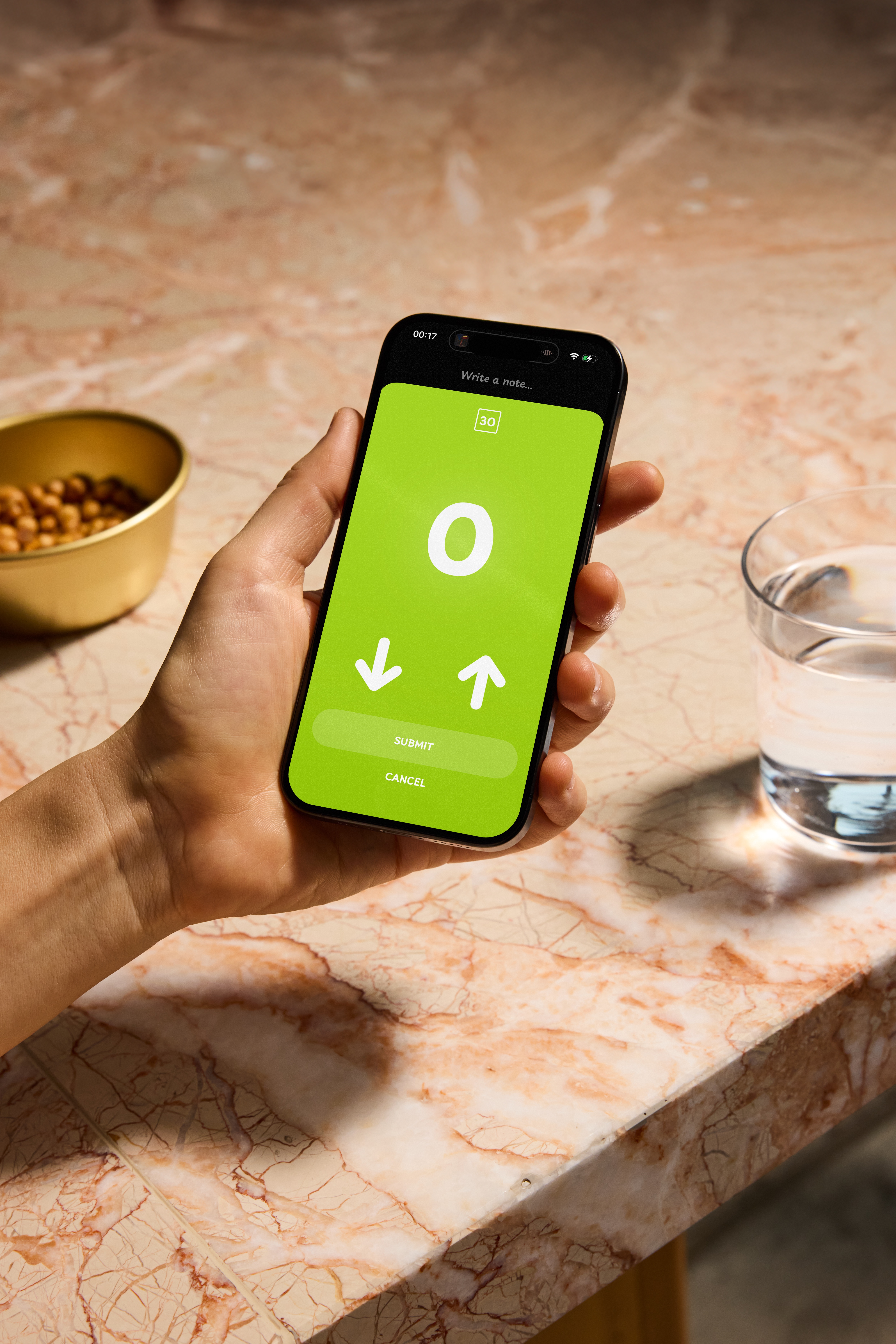 Drylendar app screenshot showing sober streak progress and motivating calendar